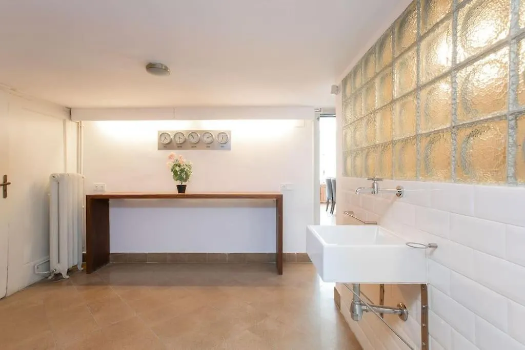 Canela Homes Barcelona Casa Serra