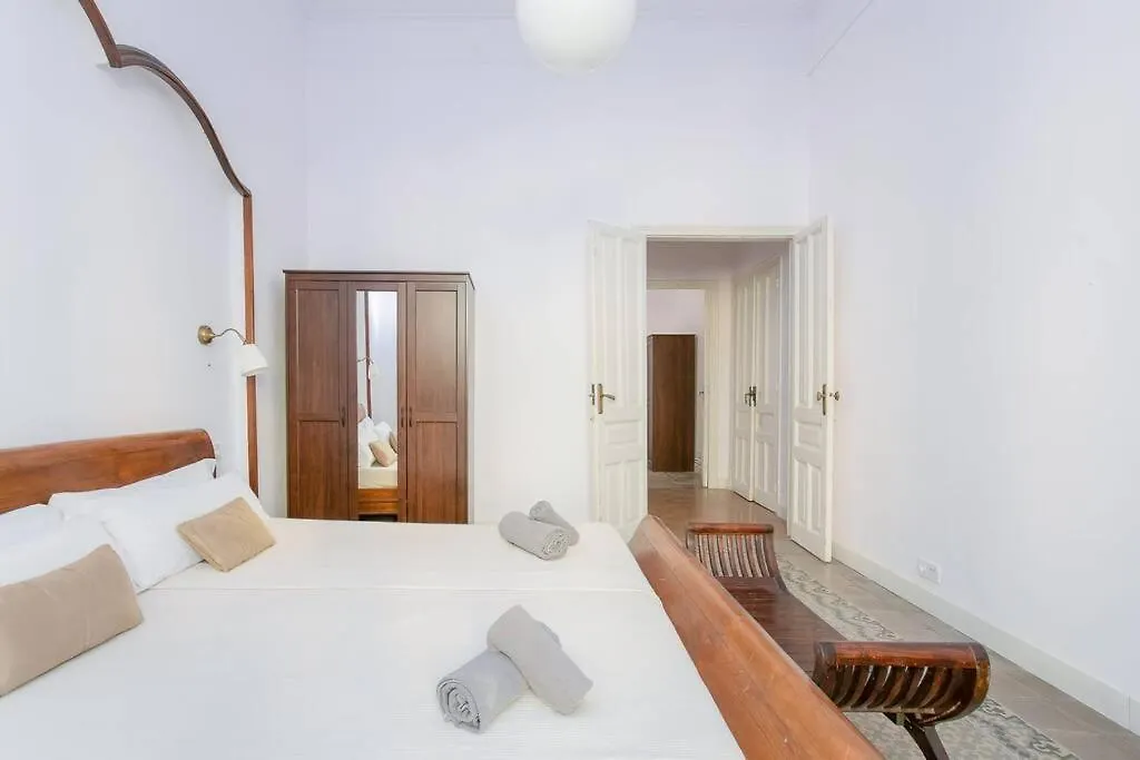 Canela Homes Barcelona Casa Serra Apartment